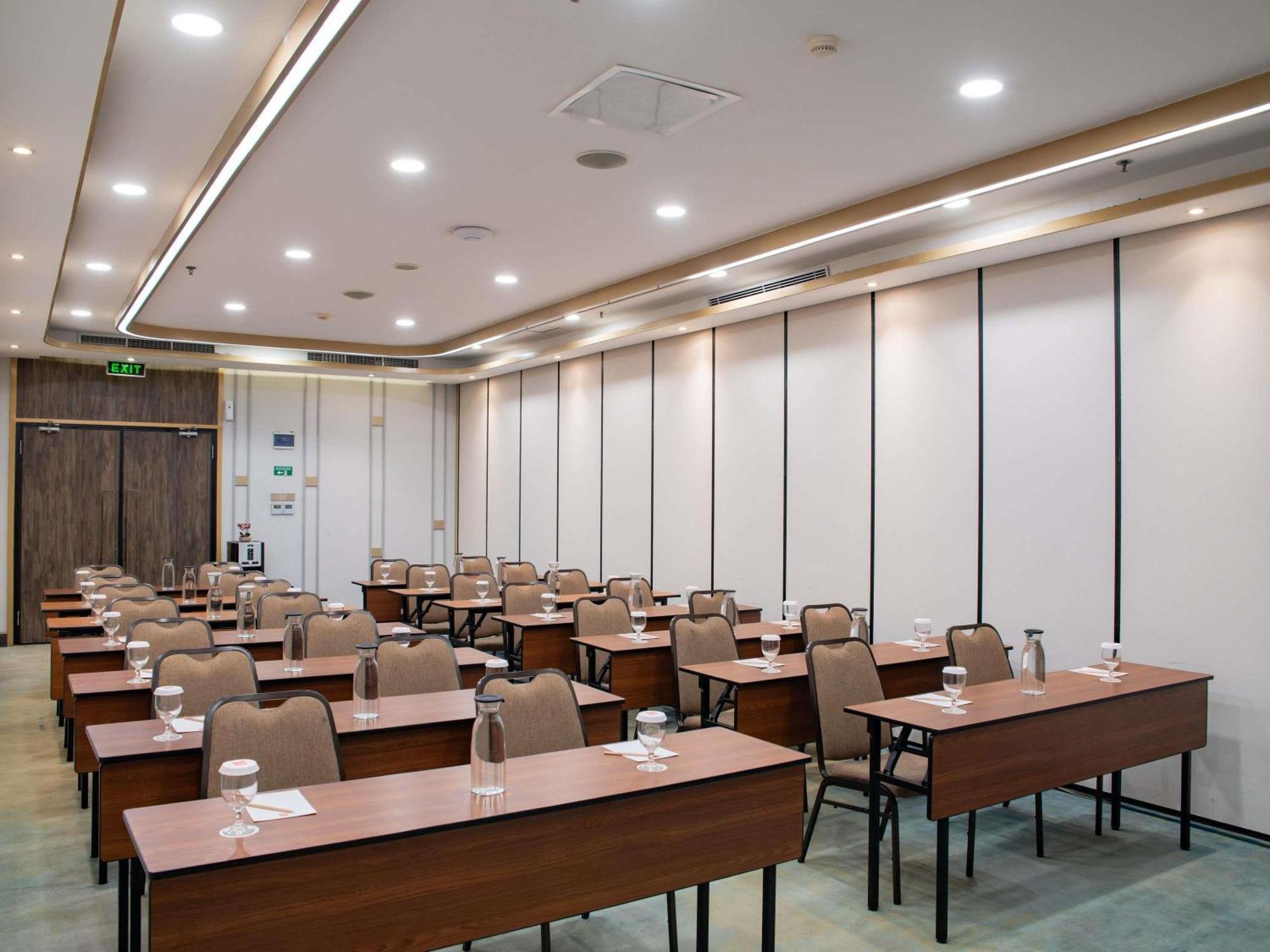 Ibis Bandung Pasteur Ξενοδοχείο Εξωτερικό φωτογραφία